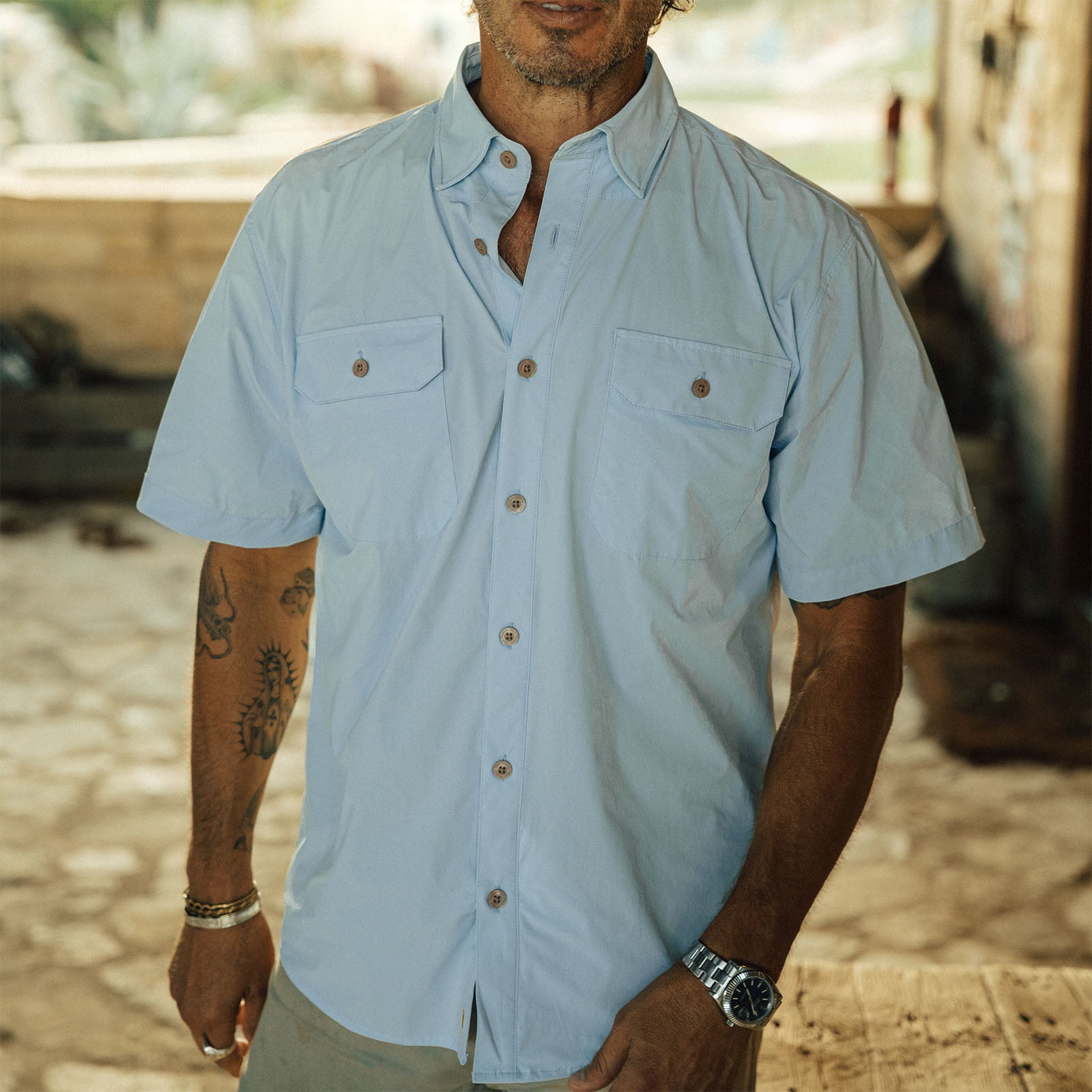 THE BILOXI BUTTON UP